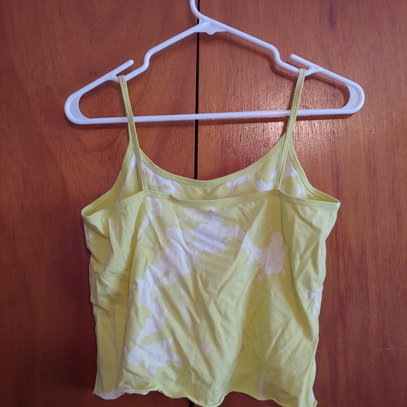 Bleach dyed cropped tank - Picture 4 of 5
